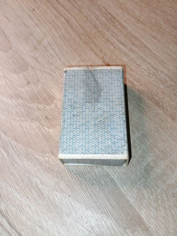 Rare boîte de punaise en acier J.F.A. N°2 paris