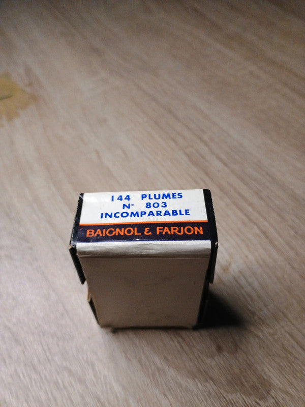 Rare Boîte de plumes Baignol & Farjon