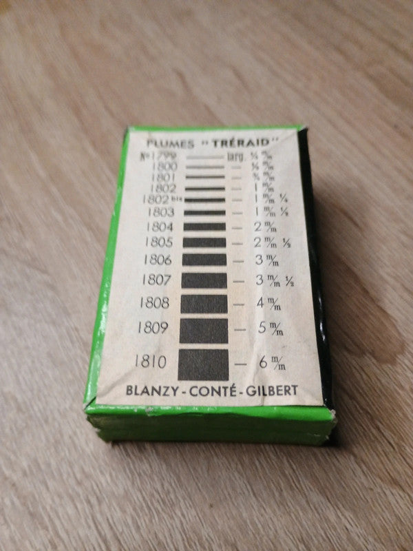 Boite de plumes Blanzy conté Gilbert pour écriture normalisé titres et cadres