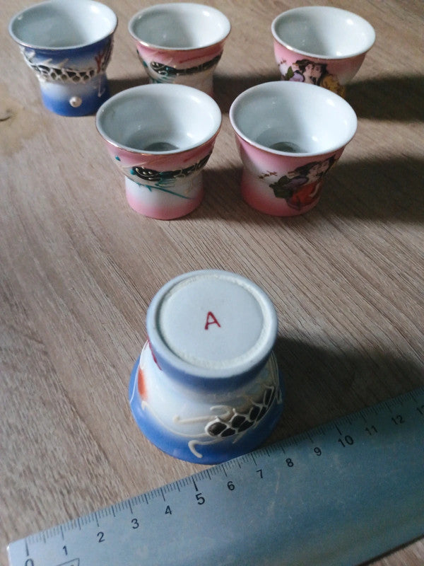 Lot 6 petits verres érotique à saké d'origine japonaise japonais Japon