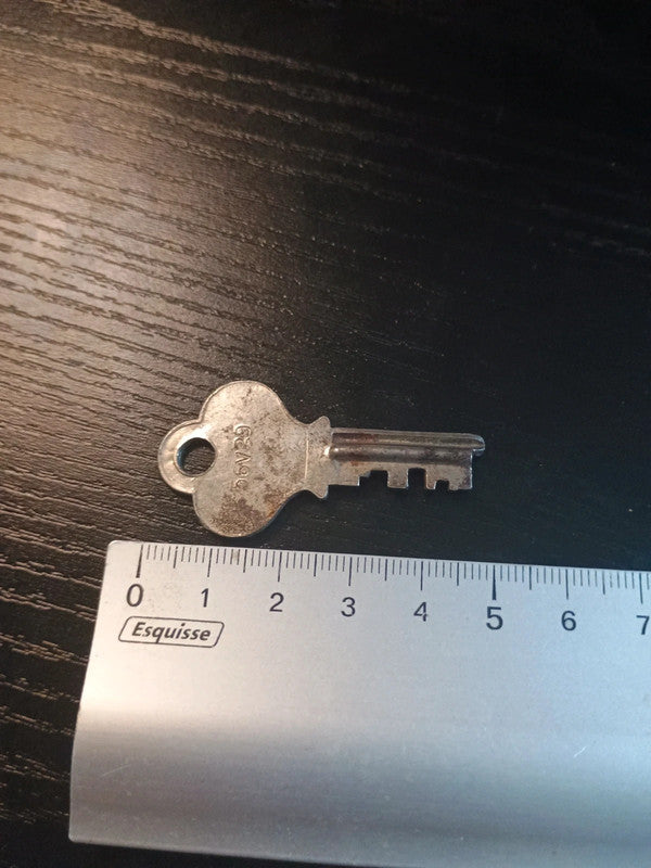 Clé vintage Eagle Lock Co terryville Conn USA