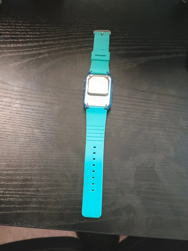 Ancienne montre vintage de Komono
