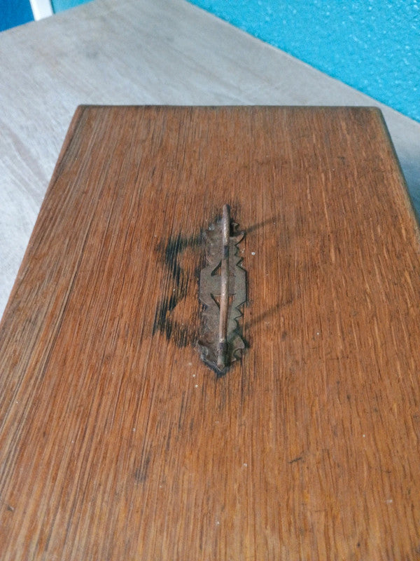 Boîte en bois d'écolière ou de peinture