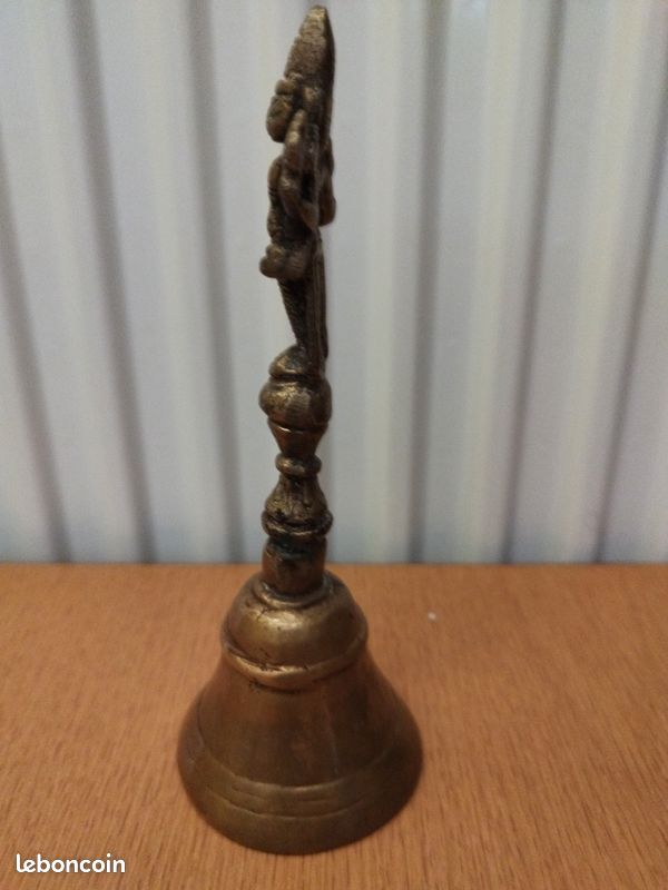 Magnifique ancienne Cloche en bronze du Népal, pièce unique, 16 cm de haut