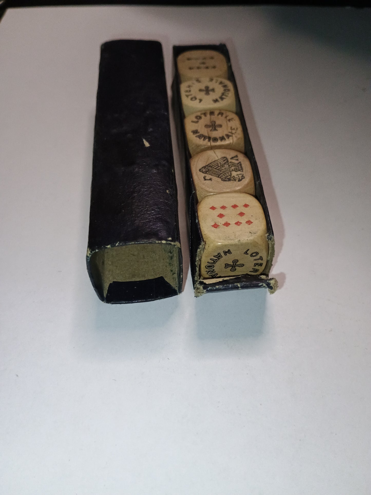 Ancien jeu de dés de Poker d'as Loterie Nationale