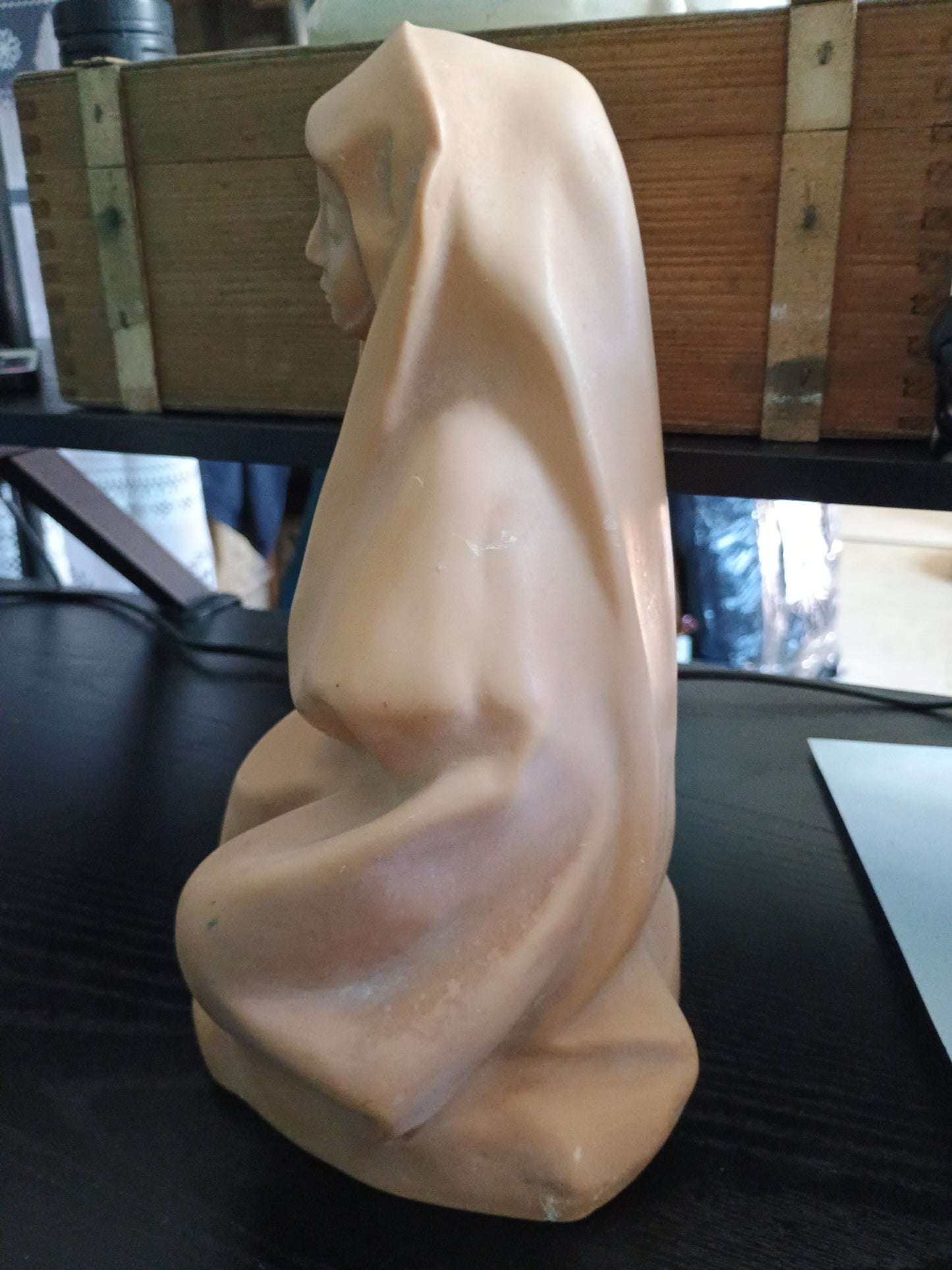 Rare Statuette, reproduction de la Vierge de Moissac, Musée du Louvre, Résine