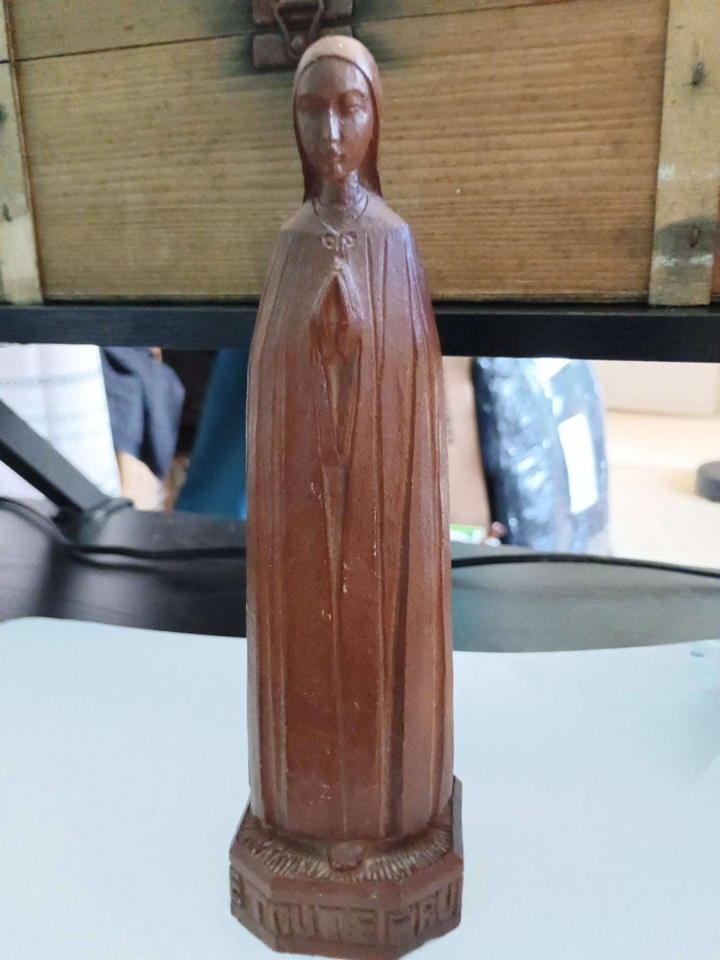 Statuette en bois N.D. de toute prudence col de l'Iseran