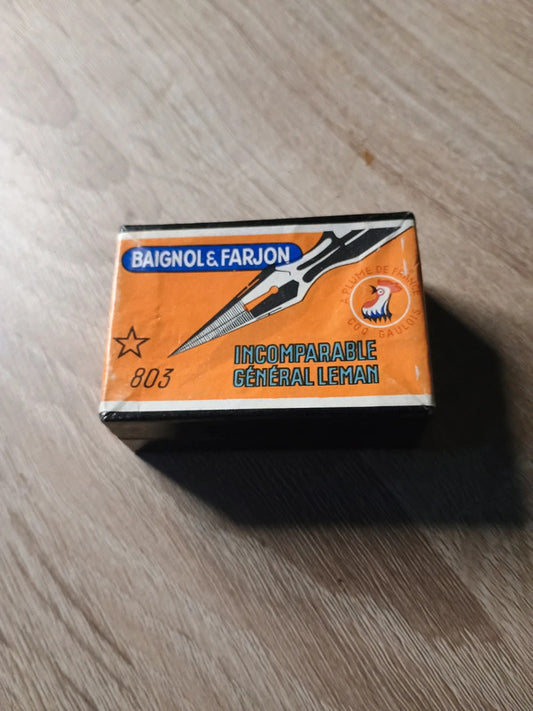 Rare belle boîte de plumes de marque Baignol Farjon n°803 incomparable général Leman