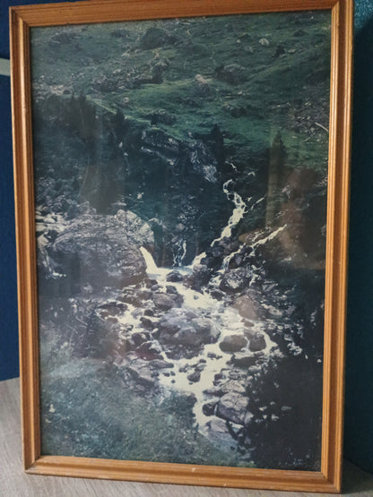 Belle photographie de haute montagne sous cadre