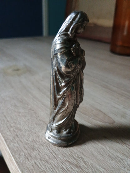 Ancienne statue catholique religieuse française en métal argenté de la Sainte Vierge Marie