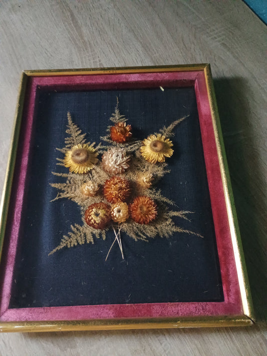 Cadre rectangulaire de fleurs séchées 35 x 28 cm