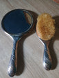 Miroir et brosse à main en métal argenté couleur argent